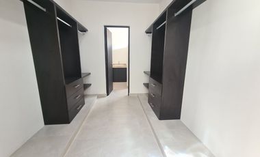 CASA AMPLIA EN RENTA CONKAL YUCATAN
