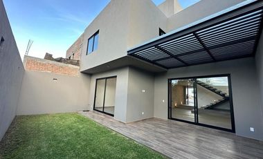 Espectacular casa en Lomas de Juriquilla