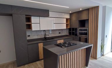 Venta de casa en Rionegro LlanoGrande para estrenar