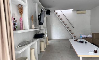 Villa Mewah 2 Lantai Utara Jembatan Kaca Kemuning