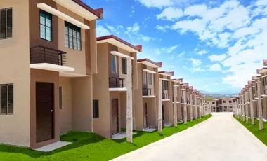 2 bedroom Townhouse Selling Fast for Sale in Lumina Homes Sto. Tomas, Batangas