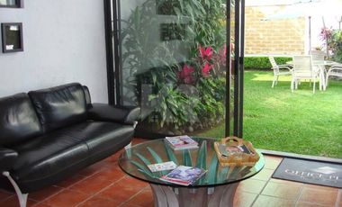 Oficinas corporativas de estilo minimalista, en zona dorada de Cuernavaca
