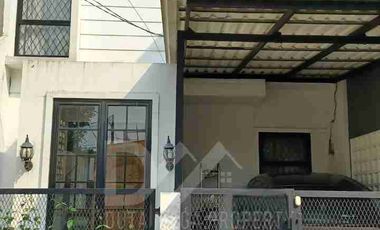 Dijual Cepat Rumah Cantik Di Nusa Loka BSD Bebas Banjir