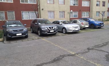 Depto. en Calle San Isidro, Metro Matta, Santiago Centro.