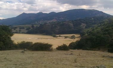 30% OFF  $802,620,000 pesos  TERRENO de 2,675,400 m2 Tepotzotlán Cañada de Cisneros Estado de México