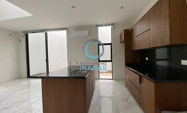 DEPARTAMENTO EN RENTA EN CIUDAD DEL CARMEN, CAMPECHE.