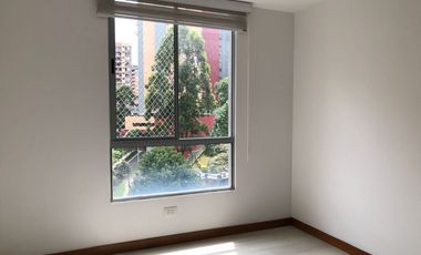 45227 Apartamento en arriendo en el sector Loma de las Brujas