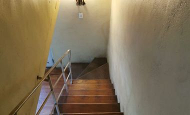 Vendo casa ubicada a pasos de Av. Carlos Valdovinos