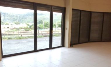 Arrendamos en Temuco local en Edificio Centro Mayor con GC incluidos