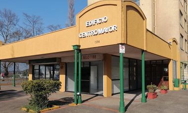 Arrendamos en Temuco local para bodega en Edificio Centro Mayor con GC incluidos