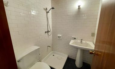 Linda Casa Ubicada En Pasaje Lorena, Próxima Av. Alemania