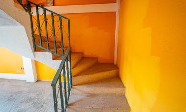 Casa en venta Monjas Orquideas 4 Pisos 452.7 3m2
