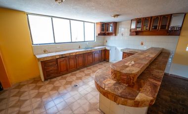 Casa en venta Monjas Orquideas 4 Pisos 452.7 3m2