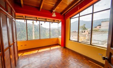 Casa en venta Monjas Orquideas 4 Pisos 452.7 3m2