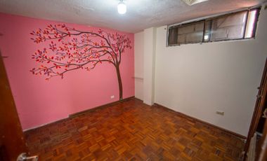 Casa en venta Monjas Orquideas 4 Pisos 452.7 3m2