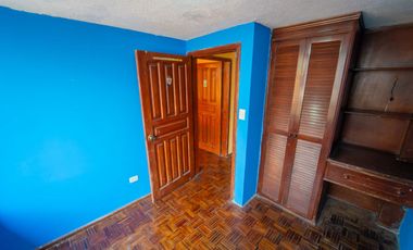 Casa en venta Monjas Orquideas 4 Pisos 452.7 3m2