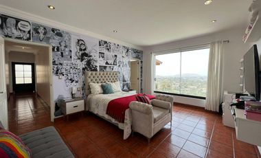 VENTA CASA CASUARINAS A.C. 647 m2 REMODELADA/4 PISOS/05 DORMITORIOS/PISCINA/VISTA PANORAMICA