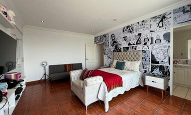 VENTA CASA CASUARINAS A.C. 647 m2 REMODELADA/4 PISOS/05 DORMITORIOS/PISCINA/VISTA PANORAMICA