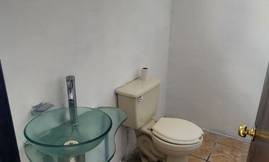 Casa en venta en dos niveles en Tenango del Valle Colonia Ojo de agua