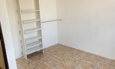 Casa en venta en dos niveles en Tenango del Valle Colonia Ojo de agua