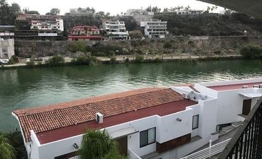 Estudio amueblado en lago juriquilla para persona o pareja Club Nautico Juriquilla Loft Amueblado.