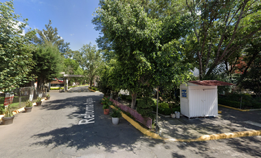 ¡¡Atención Inversionistas!! Venta de Casa en Remate Bancario, Col. Club De Golf México, CDMX.