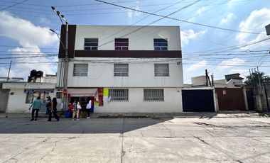 Edificio de departamentos en venta Toluca ocho cedros, con 7 departamentos y 1 local. Retorno inmediato de Inversión. A 10min del centro y estación de