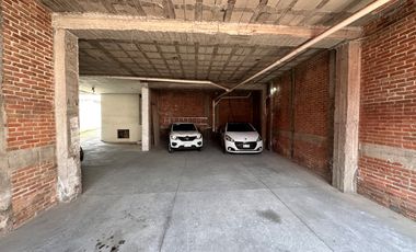 Edificio de departamentos en venta Toluca ocho cedros, con 7 departamentos y 1 local. Retorno inmediato de Inversión. A 10min del centro y estación de