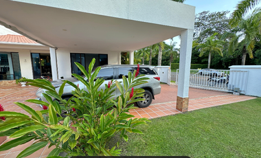 Casa en el condominio Barú en Villavicencio
