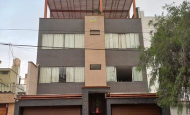 HABITACION EN ALQUILER LAREDO / SURCO / AMOBLADO