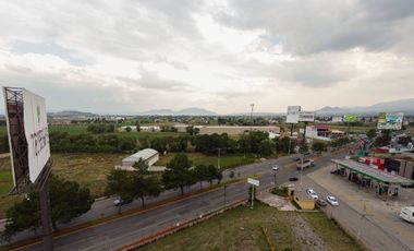 Terreno en renta en Metepec Llano Grande sobre Av. TECNOLÓGICO