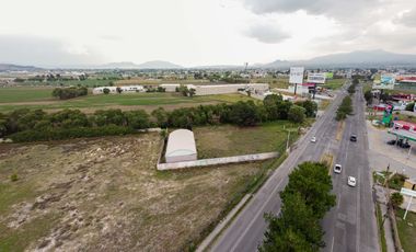Terreno en renta en Metepec Llano Grande sobre Av. TECNOLÓGICO