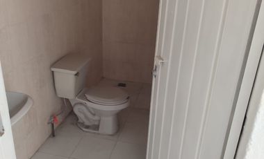 SE VENDE CASA EN FRACCIONAMIENTO ARCOS DEL VALLE, MORELIA