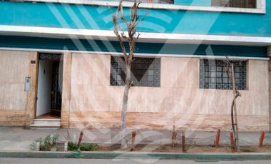 OPORTUNIDAD: SE VENDE DEPARTAMENTO EN LINCE PRIMER PISO-IDEAL PARA RESTAURANTE O TIENDA