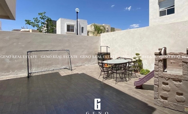 CASA EN VENTA EN VALLE ESCONDIDO EN ESQUINA