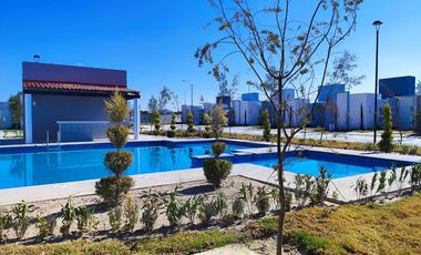 Venta de Casa Alberca a 45 min de la CDMX.