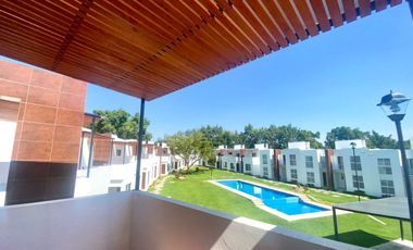 CASA CON ALBERCA EN VENTA A POCOS MINUTOS DE CUERNAVACA