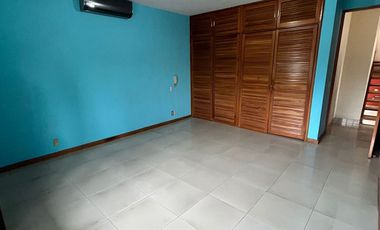 Casa en Providencia con 3 Recámaras más Estudio
