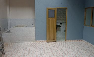 VENTA DE CASA EN MELGAR CON RENTA