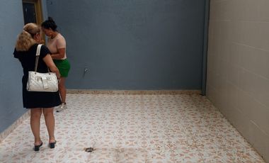 VENTA DE CASA EN MELGAR CON RENTA