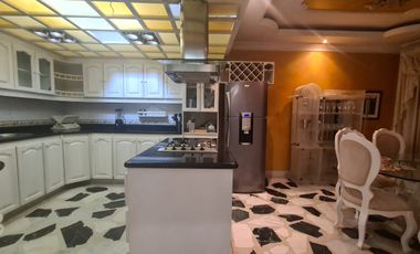 VENTA DE CASA EN MELGAR CON RENTA