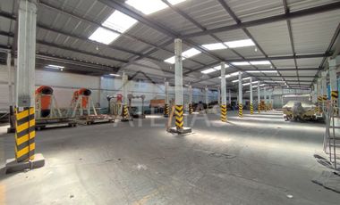 NAVE O BODEGA EN RENTA, CHOLA CUENCANA - HUAYNACAPAC