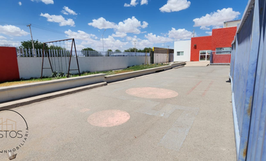 Propiedad en VENTA Precio de REMATE Ideal para Bodega Industrial o Lote Comercial en Riveras del Bravo Etapa II