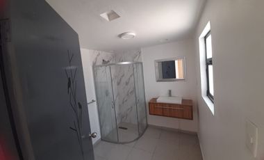 RENTA DE CASA EN JACARANDAS MUY CERCA DE UNITEC DE ATIZAPAN