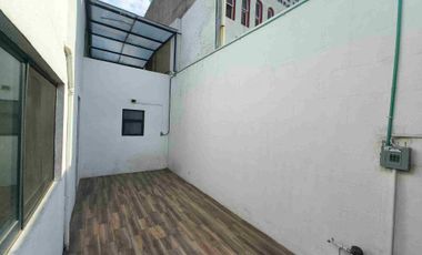 RENTA DE CASA EN JACARANDAS MUY CERCA DE UNITEC DE ATIZAPAN