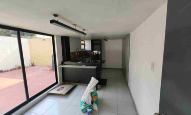 RENTA DE CASA EN JACARANDAS MUY CERCA DE UNITEC DE ATIZAPAN