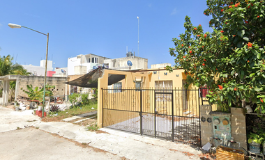 ¡¡Invierte Inteligente en Cesión de Derechos !! Venta de Hermosa Casa en Exclusiva Zona, Col. Playa del Carmen, Q.R..