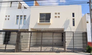 CASA EN RENTA EN CONDOMINIO SEVILLA, NUEVO MÉXICO