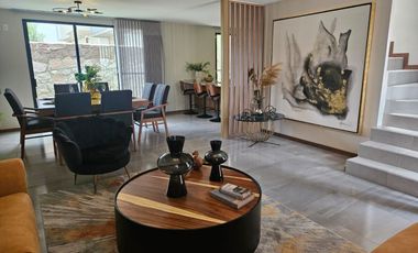 VENTA CASA EN ZIBATA QUERETARO A 3 MINUTOS DE UNIVERSIDAD ANAHUAC