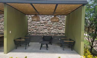 VENTA CASA EN ZIBATA QUERETARO A 3 MINUTOS DE UNIVERSIDAD ANAHUAC